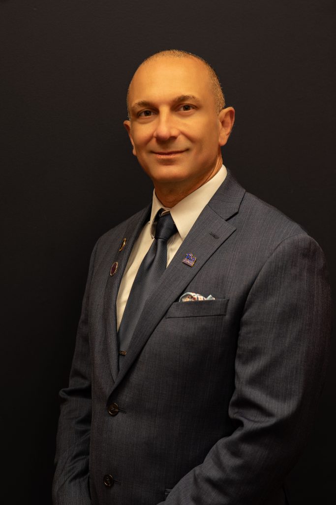 Dr Akkary